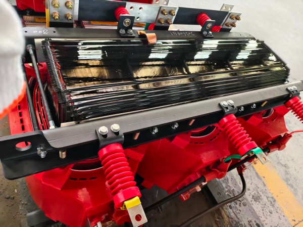 新一代SCB18成都成都成都干式变压器 10kV 高效干式电力变压器